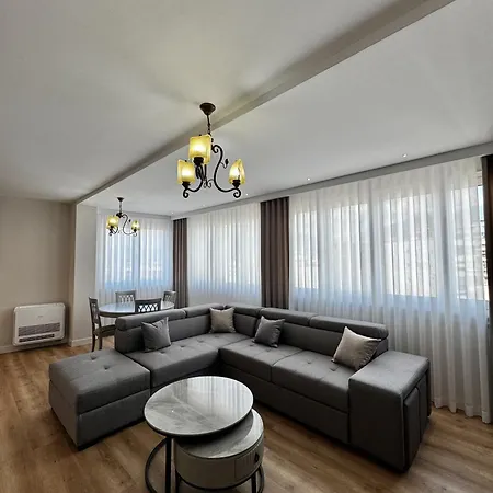 Albania Haven Center - Rruga E Barrikadave * Τίρανα