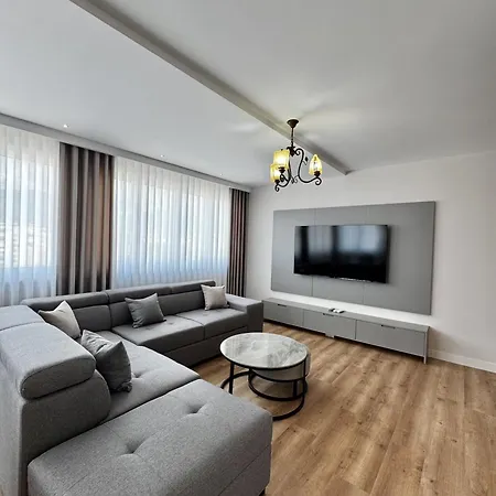 Albania Haven Center - Rruga E Barrikadave