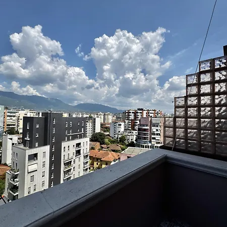 Albania Haven Center - Rruga E Barrikadave Διαμέρισμα Τίρανα